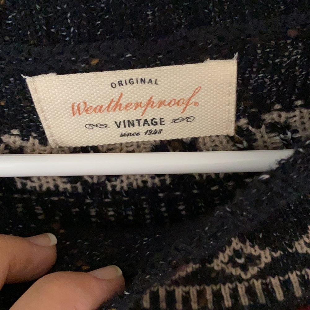 Sweater - Picture 2 of 3